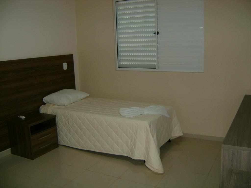 Viver Apart Hotel Río Branco Exterior foto